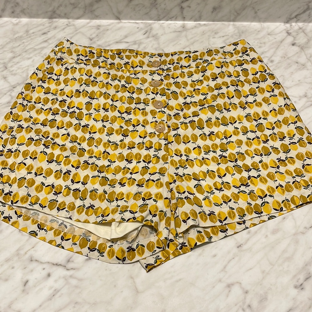 Francesca’s Alya Womens Lined  Shorts  Size Large